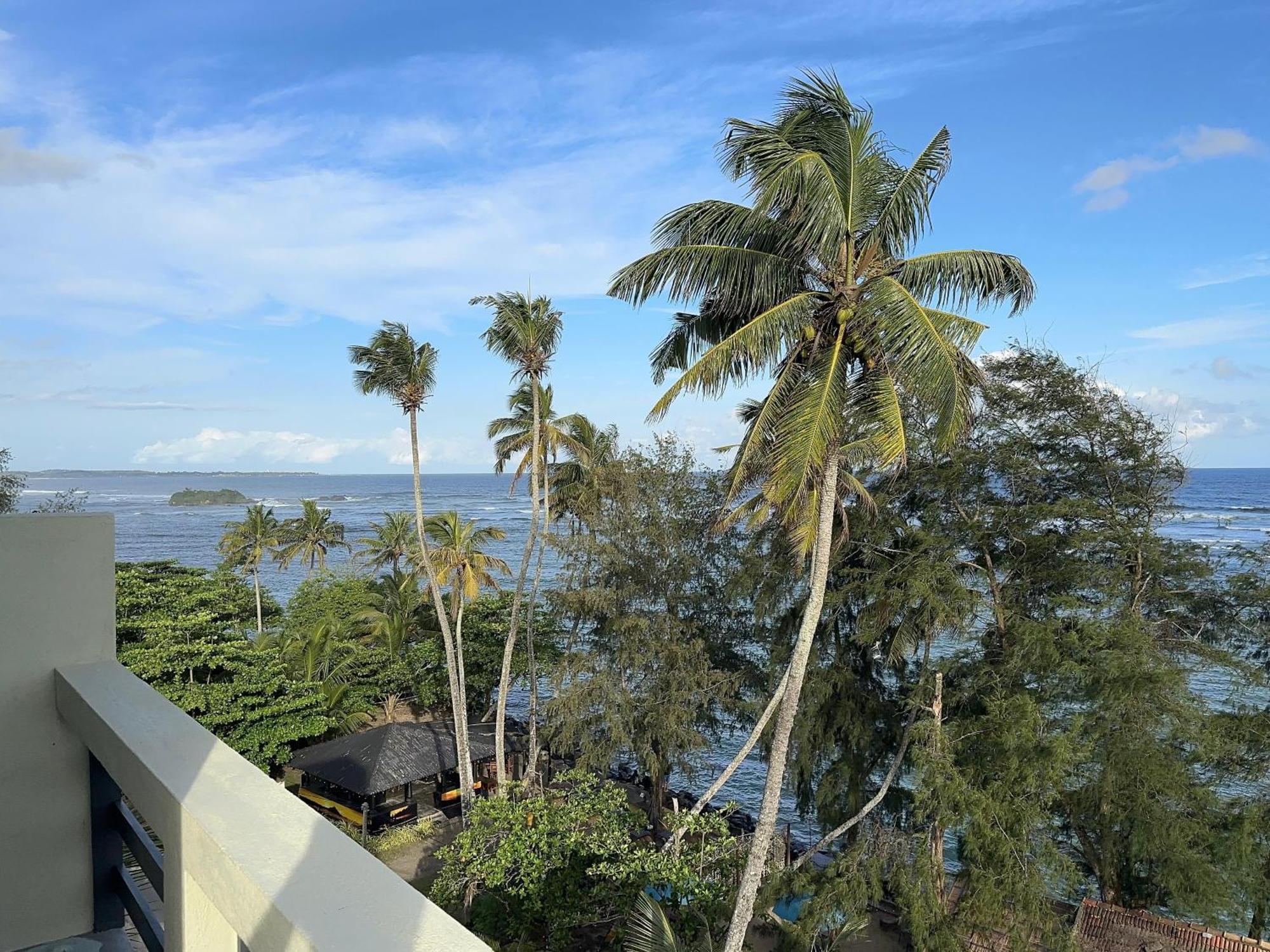 Cocos Polhena Hotel Matara Buitenkant foto